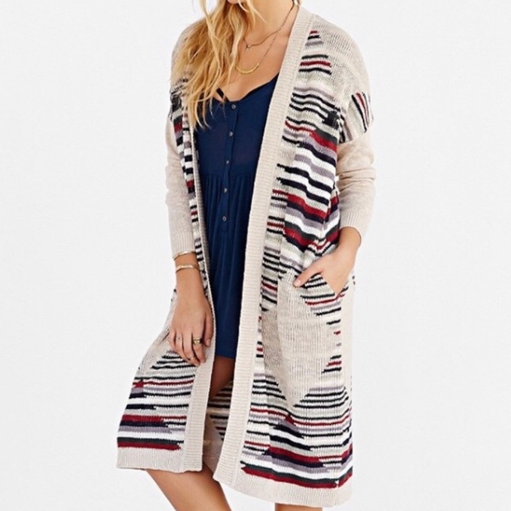 (4 for $30 🌸) Silence + Noise Aztec Long Cardigan